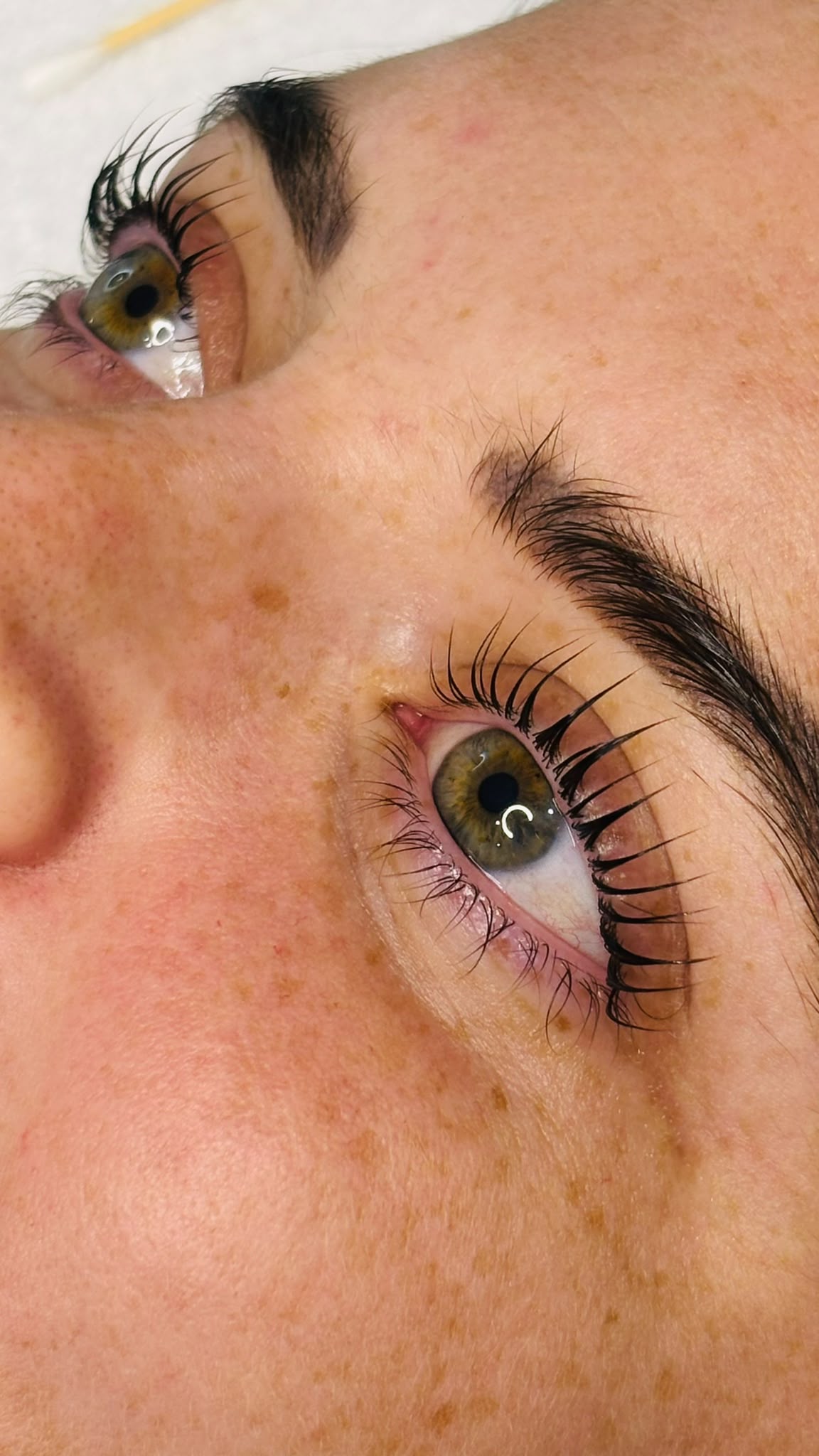 Lash extension detail at Fabeauty Private Studio